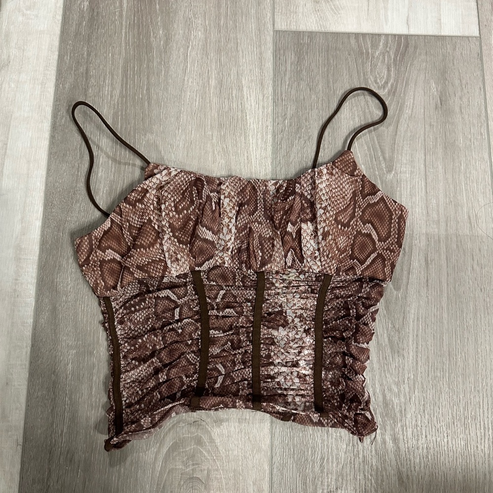 Princess Polly Margie Snakeskin Top - Picture 2 of 4